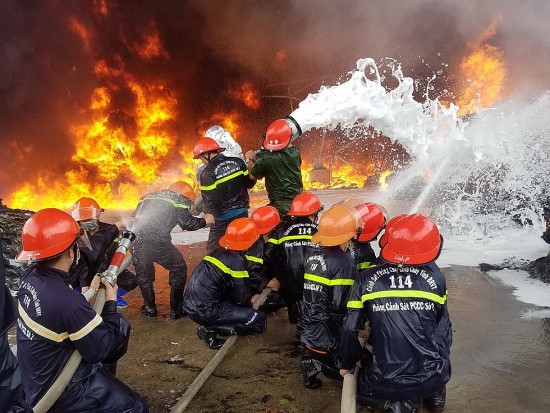 Những đảng viên xả thân trong giặc lửa vì Hà Nội máu và hoa -Bài cuối: Sự hi sinh khiến chúng ta thay đổi