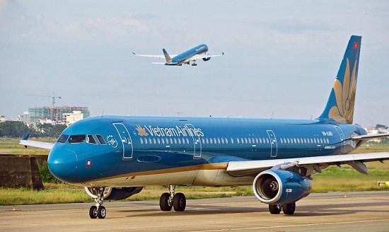 Vietnam Airlines lỗ lũy kế, lương của lãnh đạo vẫn gần 1,1 tỷ đồng/năm