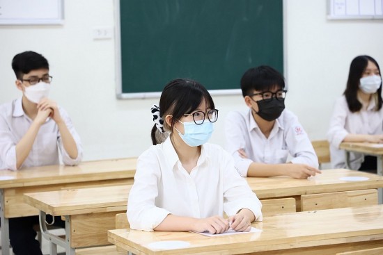Hà Nội: Hồ sơ dự thi vào lớp 10 tư thục tăng vọt