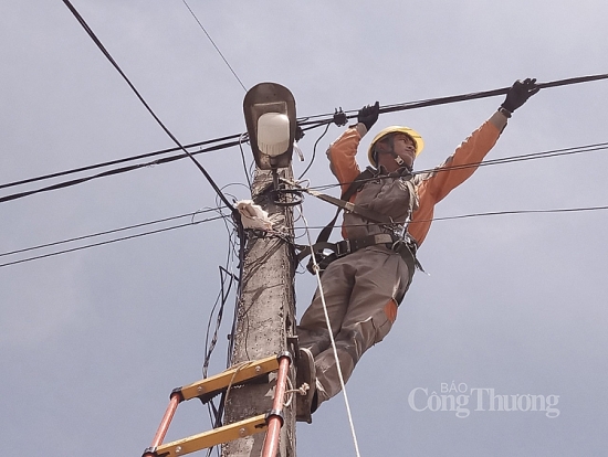 Ngành điện miền Bắc tăng cường kiểm tra sửa chữa, giảm thiểu sự cố về điện