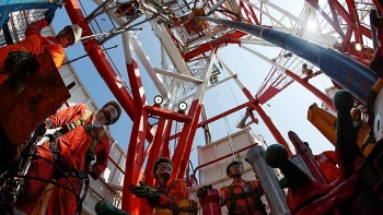 Vietnam mulls zero tariff on oil, mineral imports