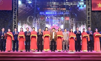 Vietnam – China International Fair 2018 opens