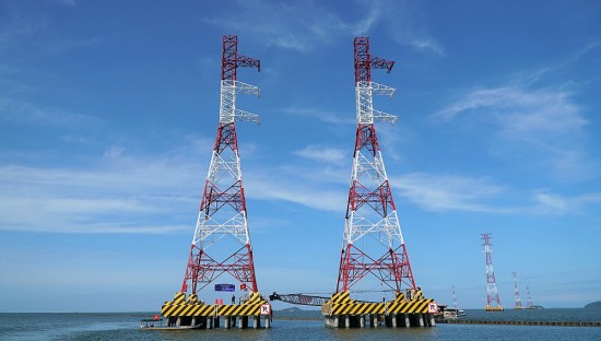 Đường dây 220KV Kiên Bình - Phú Quốc: Đưa nguồn điện sáng đến đảo ngọc