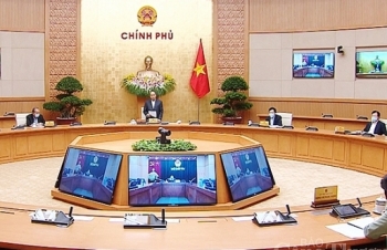 Thủ tướng Nguyễn Xuân Phúc: Cách ly xã hội không phải ngăn cấm, phong tỏa