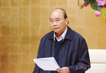Thủ tướng Nguyễn Xuân Phúc: Không để người dân “đói cơm lạt muối”!