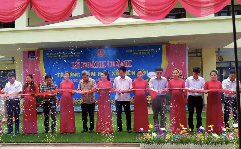 PV  GAS tài trợ 8,7 tỷ đồng xây dựng trường học tại Thái Nguyên, Nghệ An
