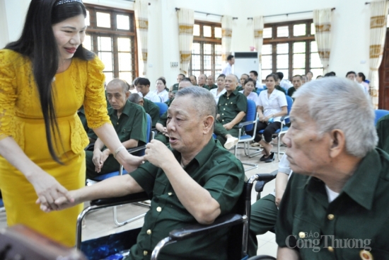 Công đoàn ngành Công Thương tri ân các thương, bệnh binh nhân Ngày Thương binh, Liệt sỹ