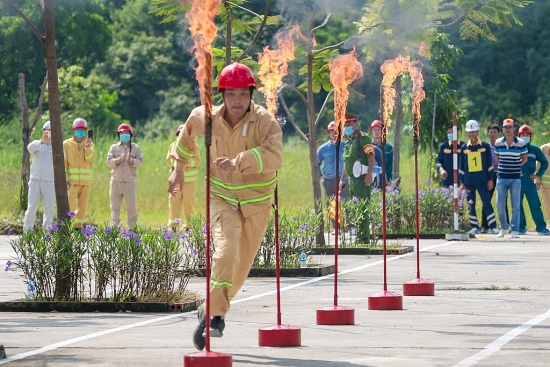 Cảng dầu B12 đạt giải nhất hội thao nghiệp vụ chữa cháy tỉnh Quảng Ninh 2021