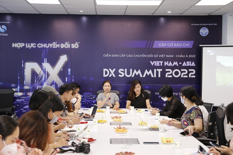 : Ban tổ chức Diễn đàn Cấp cao Chuyển đổi số Việt Nam - Châu Á 2022 kỳ vọng, các hội thảo chuyên sâu tại diễn đàn sẽ góp phần giải quyết nhiều vấn đề đang đặt ra cho lĩnh vực chuyển đổi số