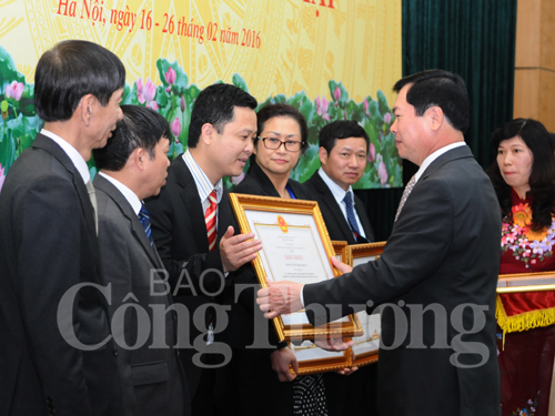 Tuyên dương khen thưởng các thương vụ, tham tán thương mại Việt Nam