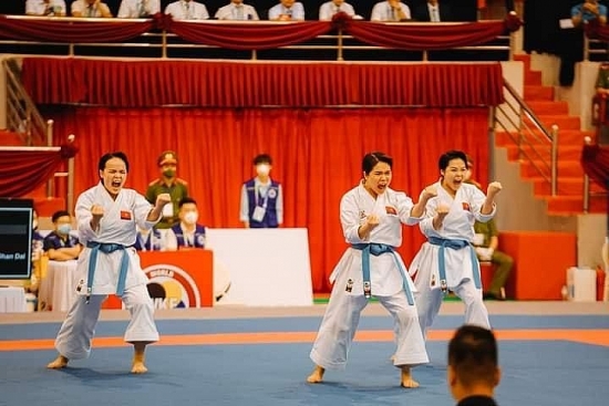 Ngày thi đấu thành công của Karate Việt Nam tại SEA Games 31