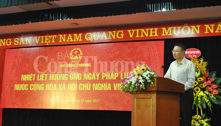 Bộ Công Thương tổ chức Lễ hưởng ứng Ngày Pháp luật Việt Nam