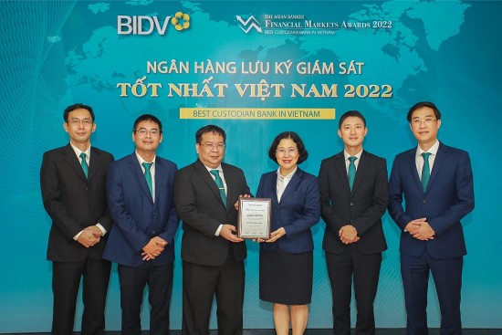 BIDV nhận giải thưởng “Ngân hàng lưu ký - Giám sát tốt nhất Việt Nam 2022”