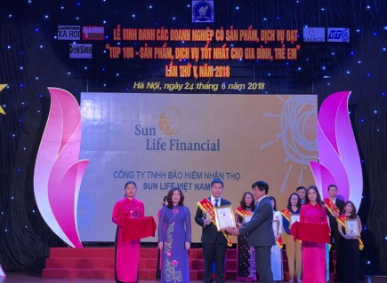 ​Sun Life Việt Nam đạt danh hiệu “Top 100 sản phẩm, dịch vụ tốt nhất cho gia đình, trẻ em" năm 2018