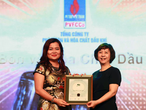 PVFCCo- 9 năm liên tiếp đoạt giải Báo cáo thường niên tốt nhất