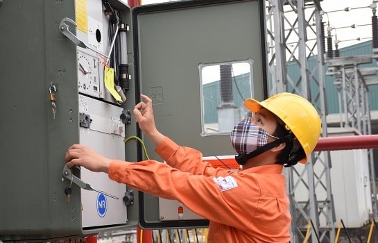 EVN HANOI: Tập trung mọi nguồn lực đảm bảo đủ điện phòng, chống dịch COVID-19