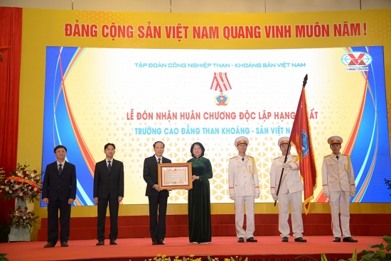 Tập đoàn Công nghiệp Than - Khoáng sản Việt Nam: Lan tỏa phong trào thi đua, tạo động lực phát triển