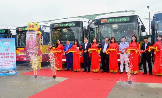 Hà Nội lần đầu tiên có xe bus đạt tiêu chuẩn khí thải Euro 4