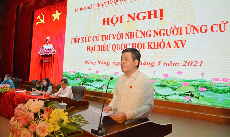 Bộ trưởng Nguyễn Hồng Diên tiếp xúc cử tri tại Hải Phòng