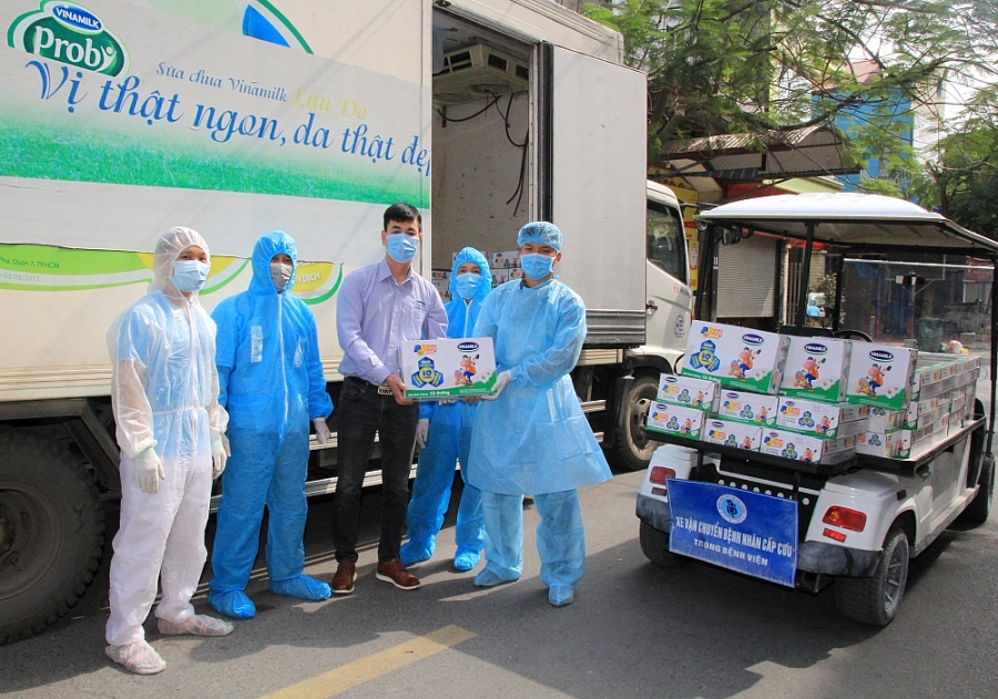 Vinamilk hỗ trợ 45.000 hộp sữa cho hơn 800 trẻ em đang cách ly tại Hà Nội, Hải Dương và Hải Phòng
