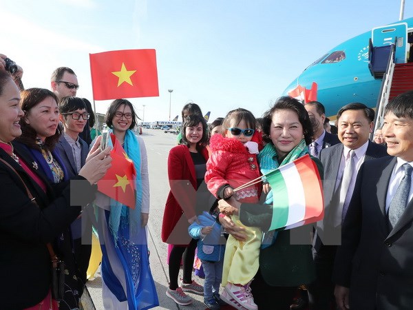 Chủ tịch Quốc hội Nguyễn Thị Kim Ngân bắt đầu thăm Hungary