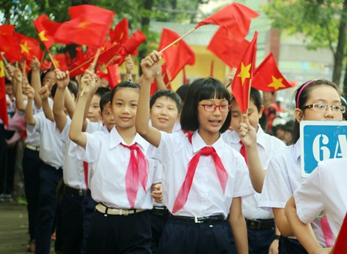 Hà Nội công bố đường dây nóng hỗ trợ tuyển sinh đầu cấp