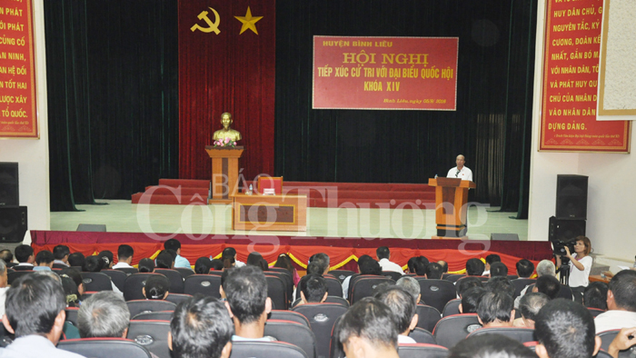 Đại biểu Quốc hội Lê Minh Chuẩn tiếp xúc cử tri 2 huyện Đầm Hà và Bình Liêu