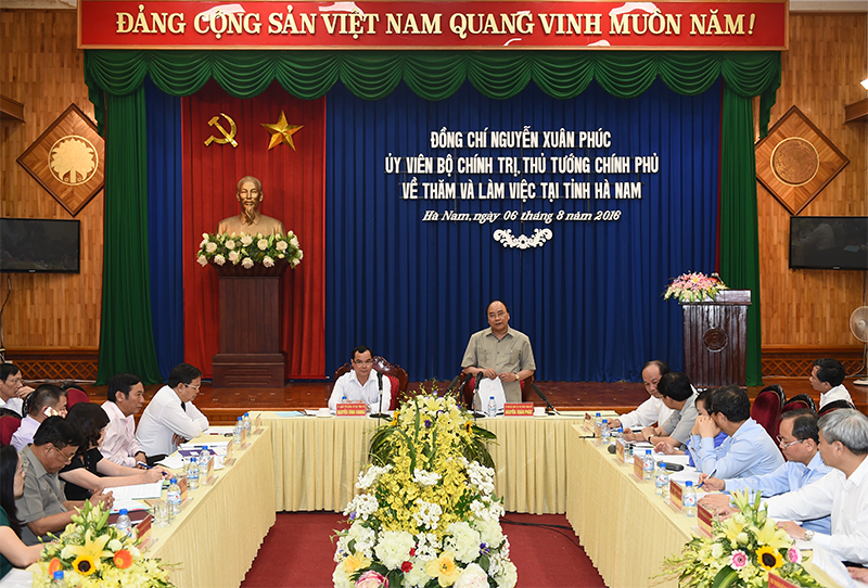 Thủ tướng làm việc với tỉnh Hà Nam