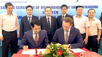 Việt Nam, Nga hợp tác quản lý tài nguyên Internet