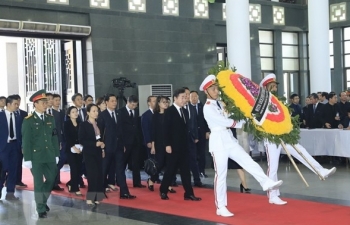 Các đoàn quốc tế tới viếng Chủ tịch nước Trần Đại Quang