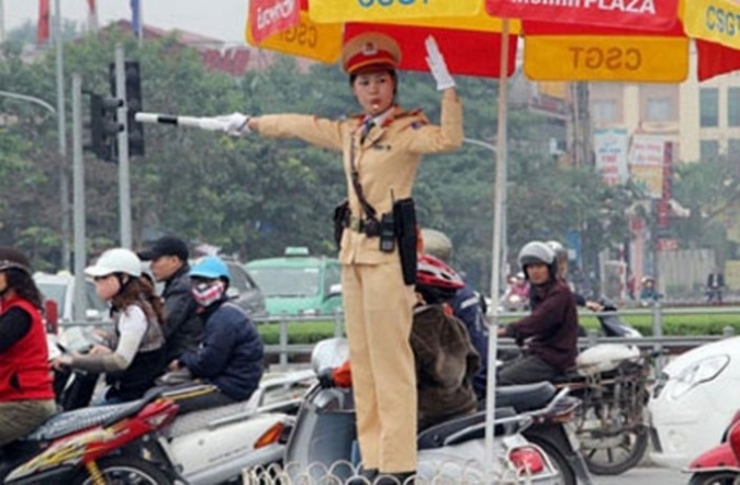 Image result for Phân luồng giao thông phục vụ các hội nghị cấp cao tại Hà Nội