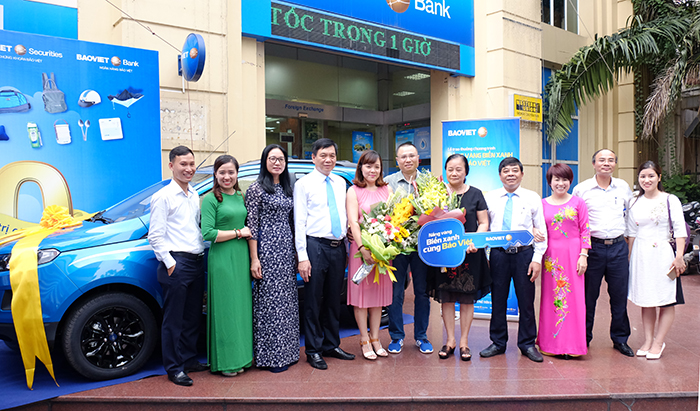 Bảo Việt tri ân khách hàng trong chương trình Nắng vàng biển xanh