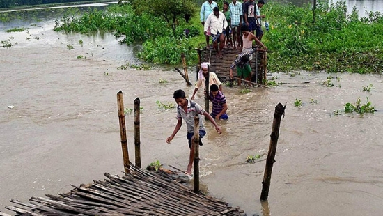 Lũ lụt “không biên giới”- hiện tượng khu vực và câu chuyện ở Nam Á