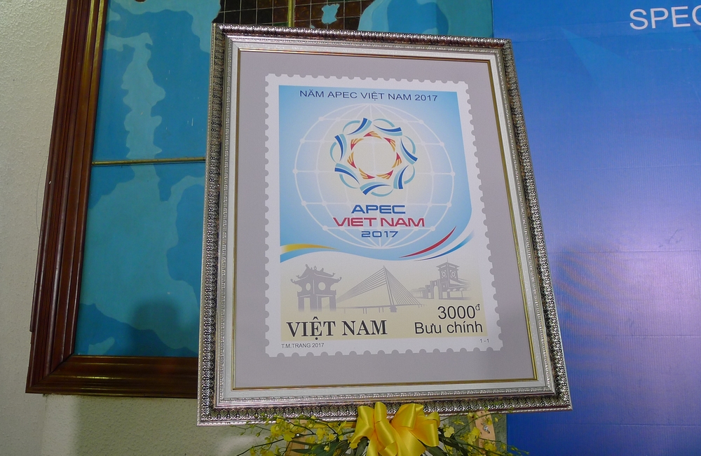 Phát hành đặc biệt bộ tem “Chào mừng Năm APEC Việt Nam”