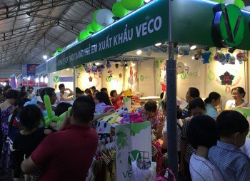 Trên 3 vạn lượt khách tham gia Hội chợ Công Thương khu vực Nam Trung bộ