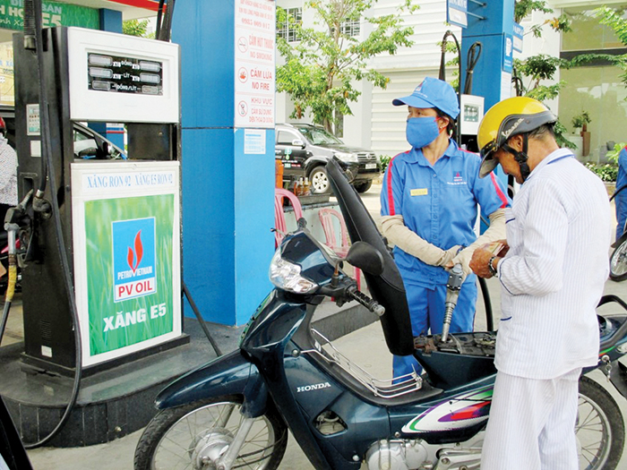 TP. Hồ Chí Minh đẩy mạnh tiêu thụ xăng E5