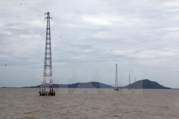 Hai xã đảo Lại Sơn và Hòn Nghệ chuẩn bị đón điện lưới quốc gia