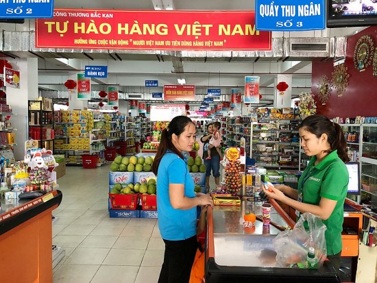 Chỉ thị số 03-CT/TW: Tăng cường sự lãnh đạo của Đảng đối với Cuộc vận động người Việt ưu tiên dùng hàng Việt