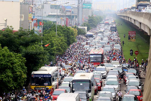 Phó Thủ tướng: Hà Nội và TP.HCM cần tập trung giải quyết ùn tắc giao thông