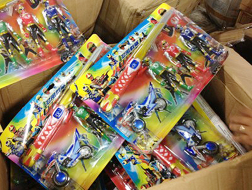 Quảng Ninh: Xử lý 4 vụ vận chuyển hơn 11.000 đồ chơi nhập lậu