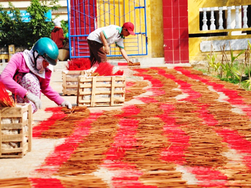 Quảng Ninh: Xây dựng mô hình trình diễn kỹ thuật sản xuất hương xuất khẩu