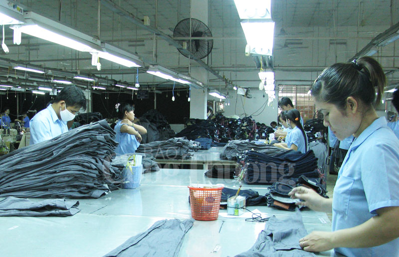 TP. Hồ Chí Minh: Hơn 7.116 doanh nghiệp điều chỉnh lương tối thiểu
