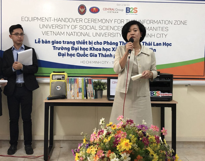 Central Group Việt Nam và B2S tài trợ nâng cấp phòng học sinh viên