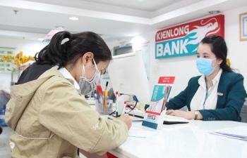 Việt Nam nỗ lực kéo giảm lãi suất cho vay để hỗ trợ nền kinh tế