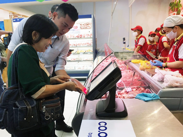 6 tháng, doanh thu bán lẻ, dịch vụ tại TP. Hồ Chí Minh đạt 451.003 tỷ đồng