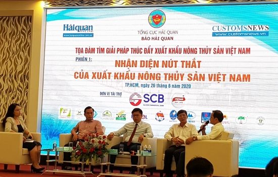 Vượt rào cản để tạo bước ngoặt mới cho nông sản Việt