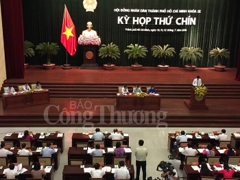 Kỳ họp thứ 9 HĐND TP. Hồ Chí Minh khoá IX: Thảo luận nhiều giải pháp phát triển kinh tế cuối năm