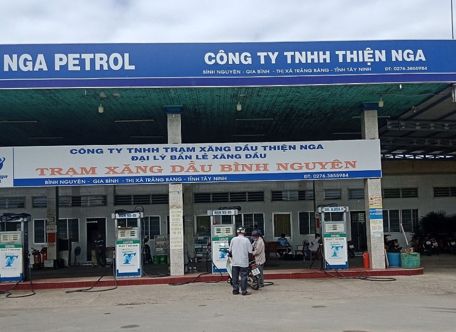 Tây Ninh: Xử phạt đơn vị tự ý điều chỉnh giá bán lẻ xăng dầu không đúng giá