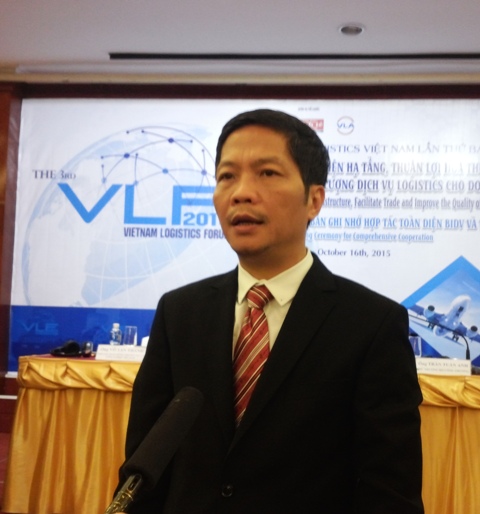 Bàn giải pháp phát triển ngành logistics Việt Nam