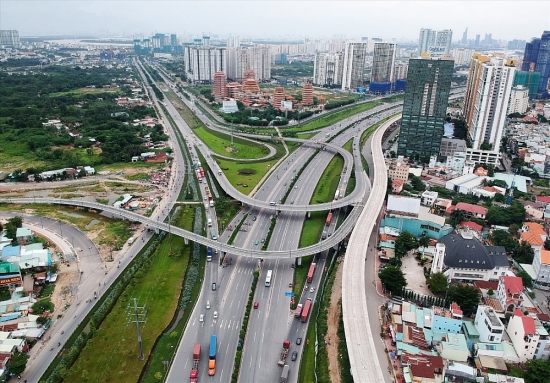 Metro “gỡ nút thắt” cho bài toán giao thông, kinh tế của TP. Hồ Chí Minh